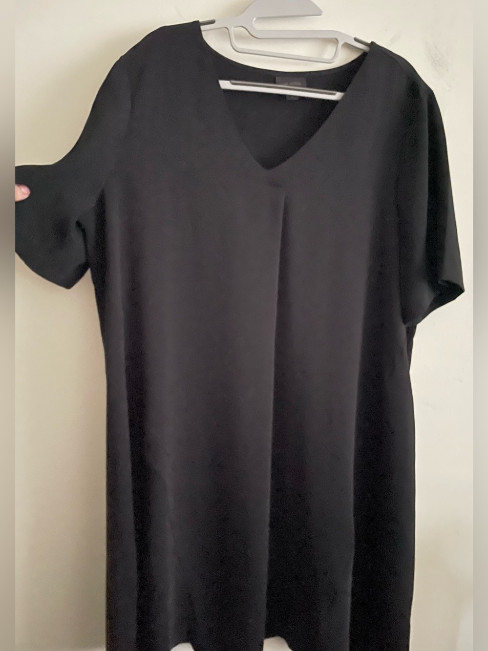 ♟️ J. Jill Black V-Neck Short Sleeve Shift Tunic Dress ♟️ - Picture 2 of 5